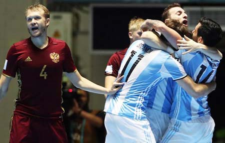 Argentina lần đầu tiên đăng quang ngôi vô địch FIFA Futsal World Cup.